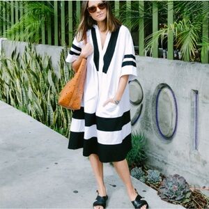 Madewell black and white 'Poncho' dress. Oversized / tunic Size XS (A3)